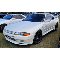 R32 GTR Skyline N1 Style 1 Piece side skirts