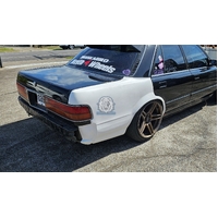 MX83 CRESSIDA 4 DOOR WIDEBODY REAR FENDERS