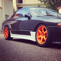 R32 Skyline Vertex style SIDE SKIRTS (Sedan)